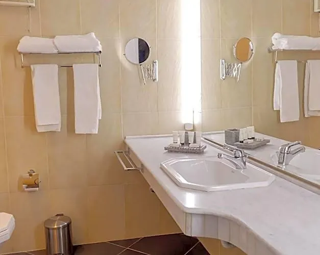 Hotel La Siesta Al Sokhna *